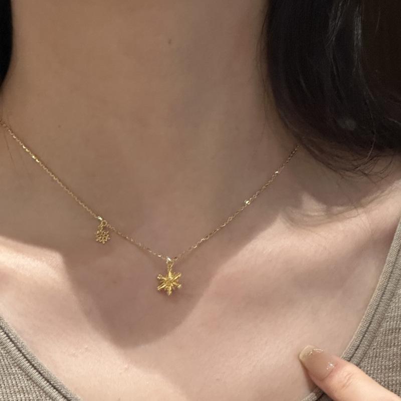 

Inspiration shines brightly snowflake necklace for women exquisite light luxury collarbone chain party wedding fine jewelry 45cm золотой