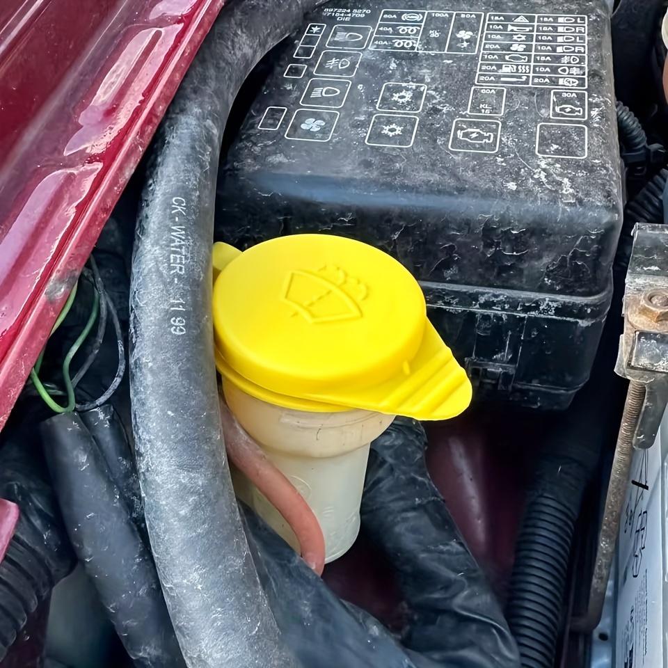Durable Yellow Plastic Windshield Washer Fluid Reservoir Cap for Nissan Pathfinder, 289137F001 -Easy Installation & Leak Prevention