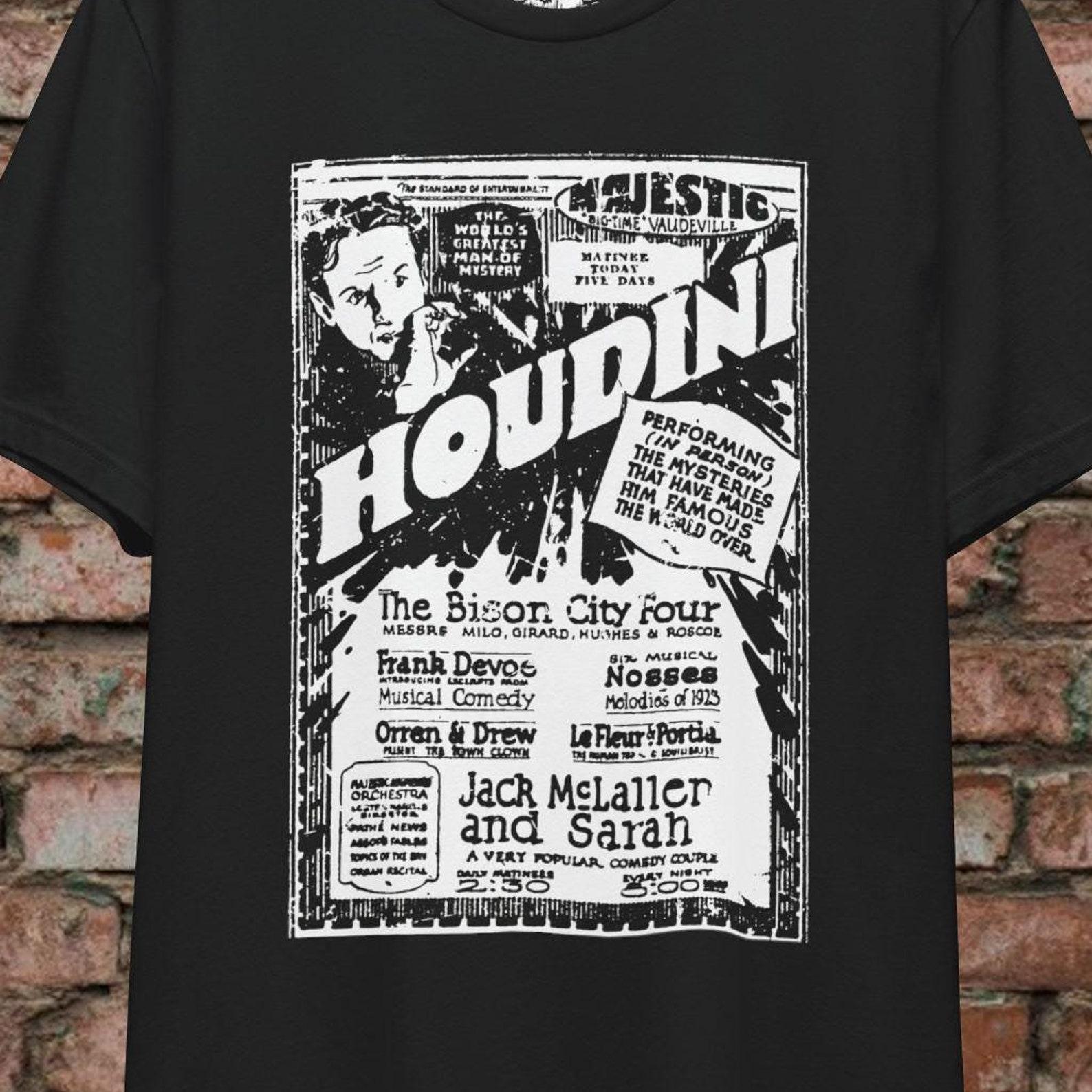 Harry Houdini T-Shirt Vintage Magician Show Poster Black Tee Retro Magic Graphic Shirt Classic Gift for Magic Lovers L