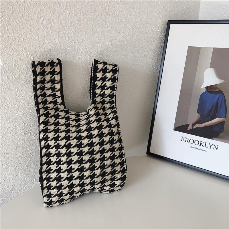 

Designer Plaid Knitting Women Shoulder Bag Fashion Hollow Out Tote ladies Female Woven Shopper Purse Lady Crossbody Handbag Chic