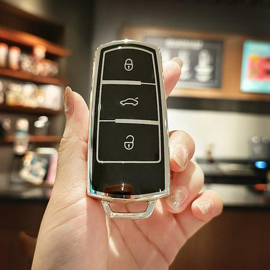 

Volkswagen CC and Magotan R36 B7/B6 TPU Key Case for Men and Women