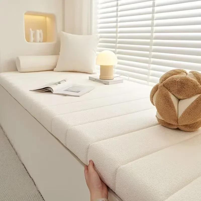 Pielāgoti 4 cm soliņa spilveni Teddy