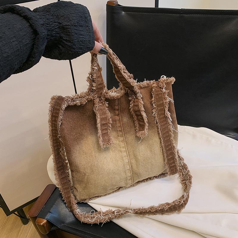 Niche design bag women's new trendy fashion versatile shoulder messenger bag high-end handbag