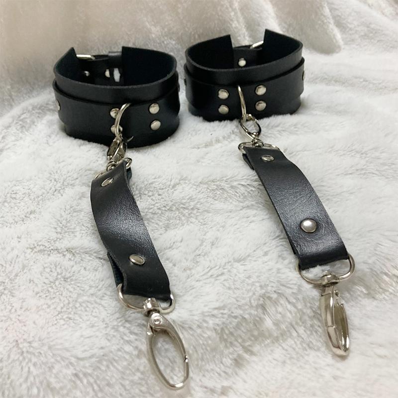 Women's Fashion Thigh Lace Sling Pu Leather Adjustable Leg Corset Leather Strap Back Lingerie Gothic Plus Handcuffs Accessories