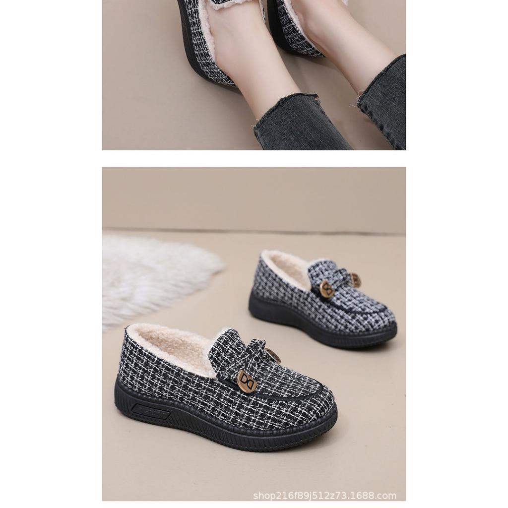 Winter Cloth Shoes, Women's Cotton Shoes with Thick Velvet Insulation, Flat Bottom Anti Slip Cotton Boots