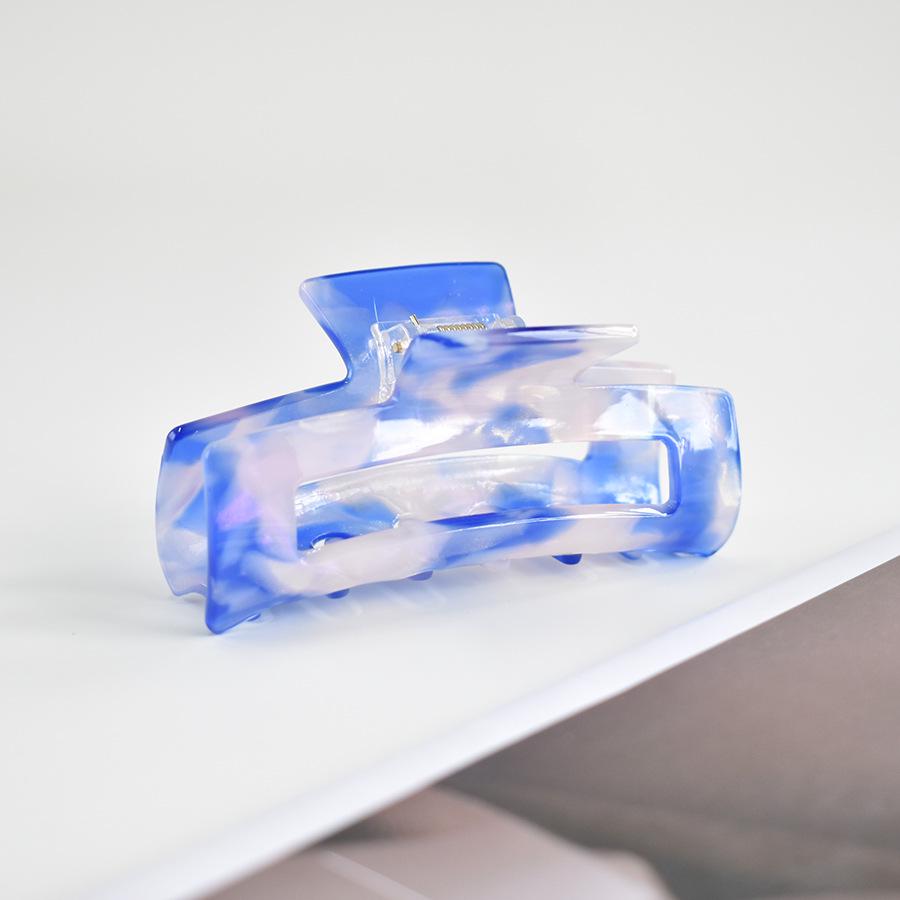 European & American Women’s Black & White Checkered Hair Clip - Large Acetate Acrylic Claw for Bun Hairstyles