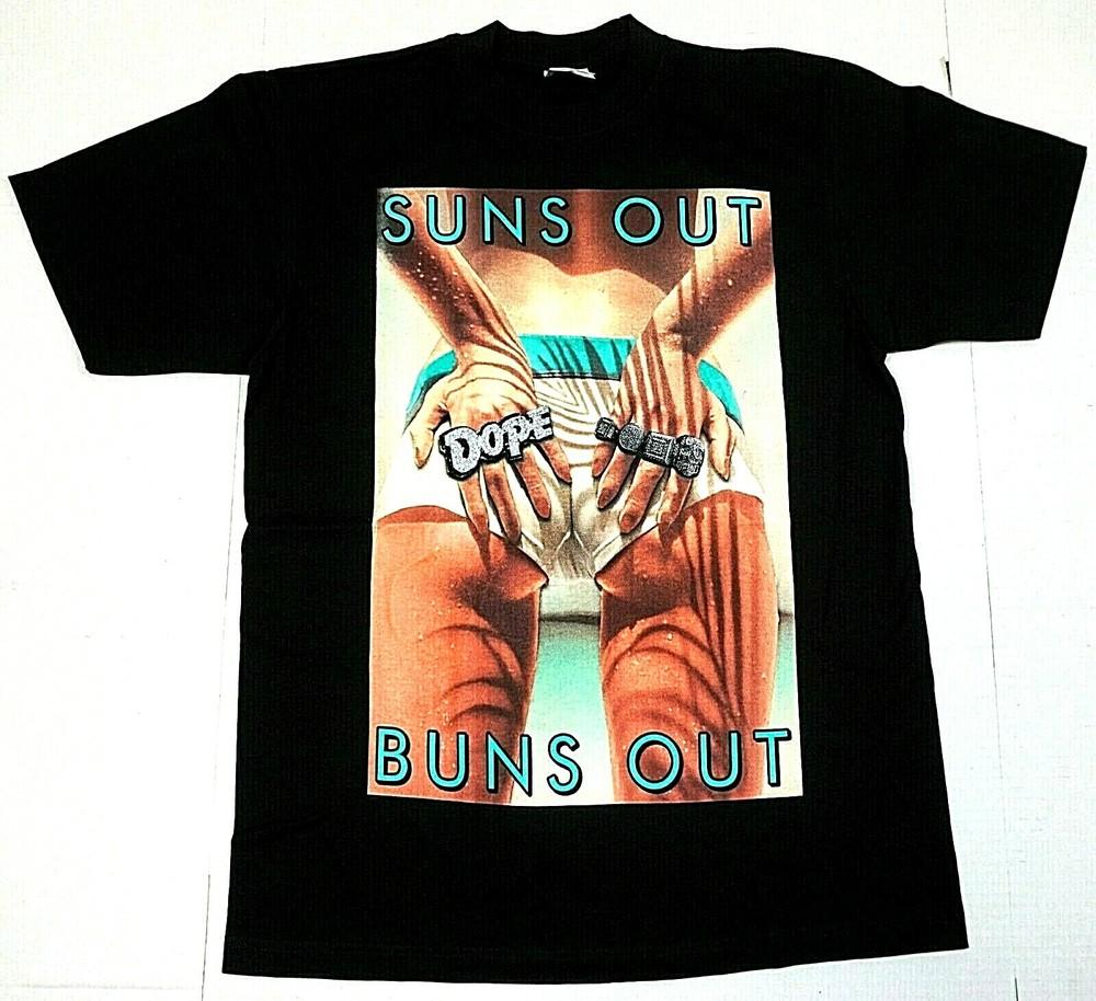 Suns Out Buns Out T-shirt Urban Streetwear Men s Tee New Unisex T-Shirt S