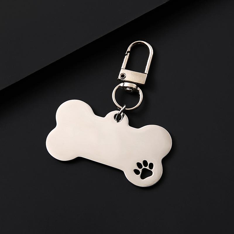 Персонализируемый брелок-подвеска в виде косточки для питомца с вырезанным логотипом и вариантами гравировки Small Bone + 34mm Door Buckle
