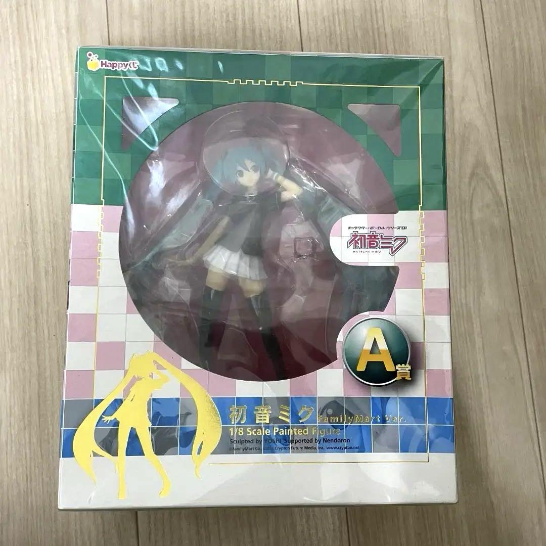 

[USED] Hatsune Miku FamilyMart Ver. 1/8 scale figure