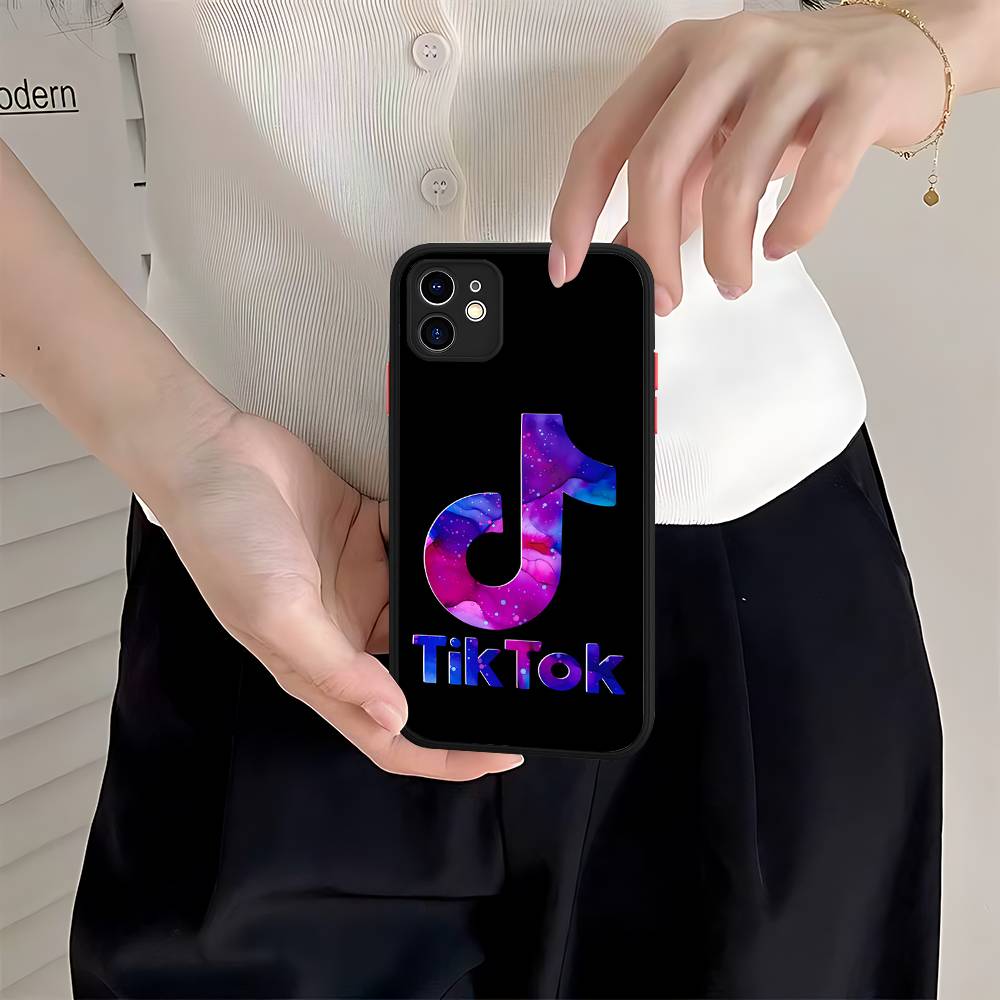 T-TikTok-K Phone Case For IPhone 16 15 14 13 12 11 Pro Max Plus X XS MAX Black Matte Phone Fundas