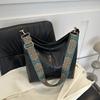 Vintage Solid Color PU Leather Women Fashion Shoulder Sling Bag High-Capacity Simple Wide Strap Bucket Crossbody Bag Commuting