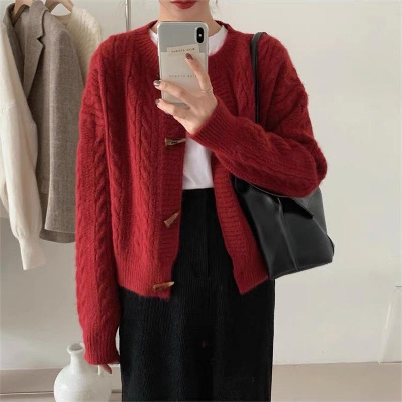 Retro Solid Color Horn Button Sweater Jacket Autumn and Winter New Casual Lazy Wind Soft Waxy Gentle Sweater Twist