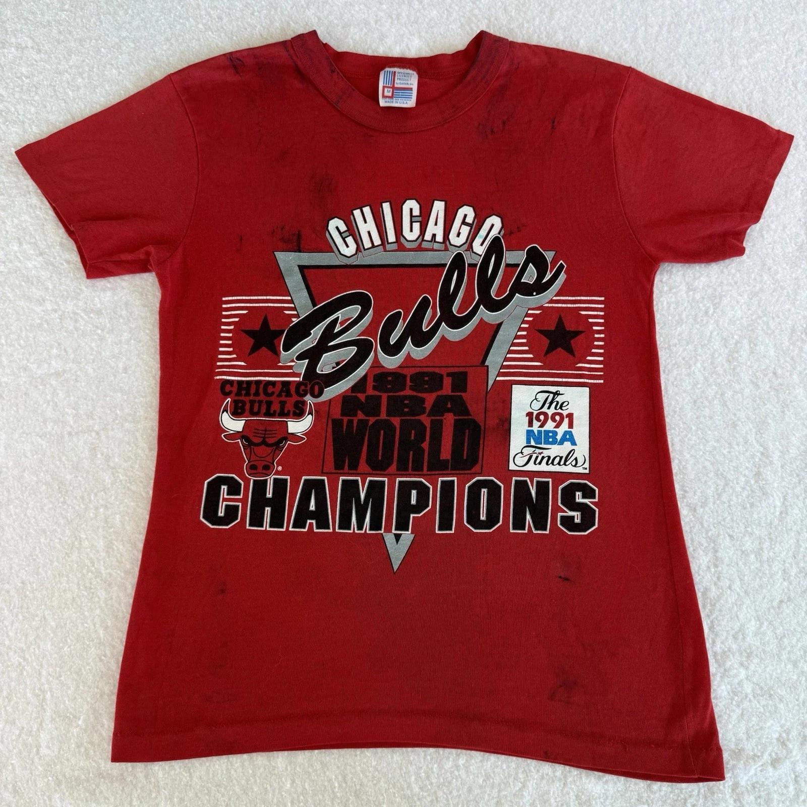 Винтажная футболка Chicago Bulls Чемпионы Мира NBA 1991 года Редкая 90-х ПОТРЕПАННАЯ Средняя XL