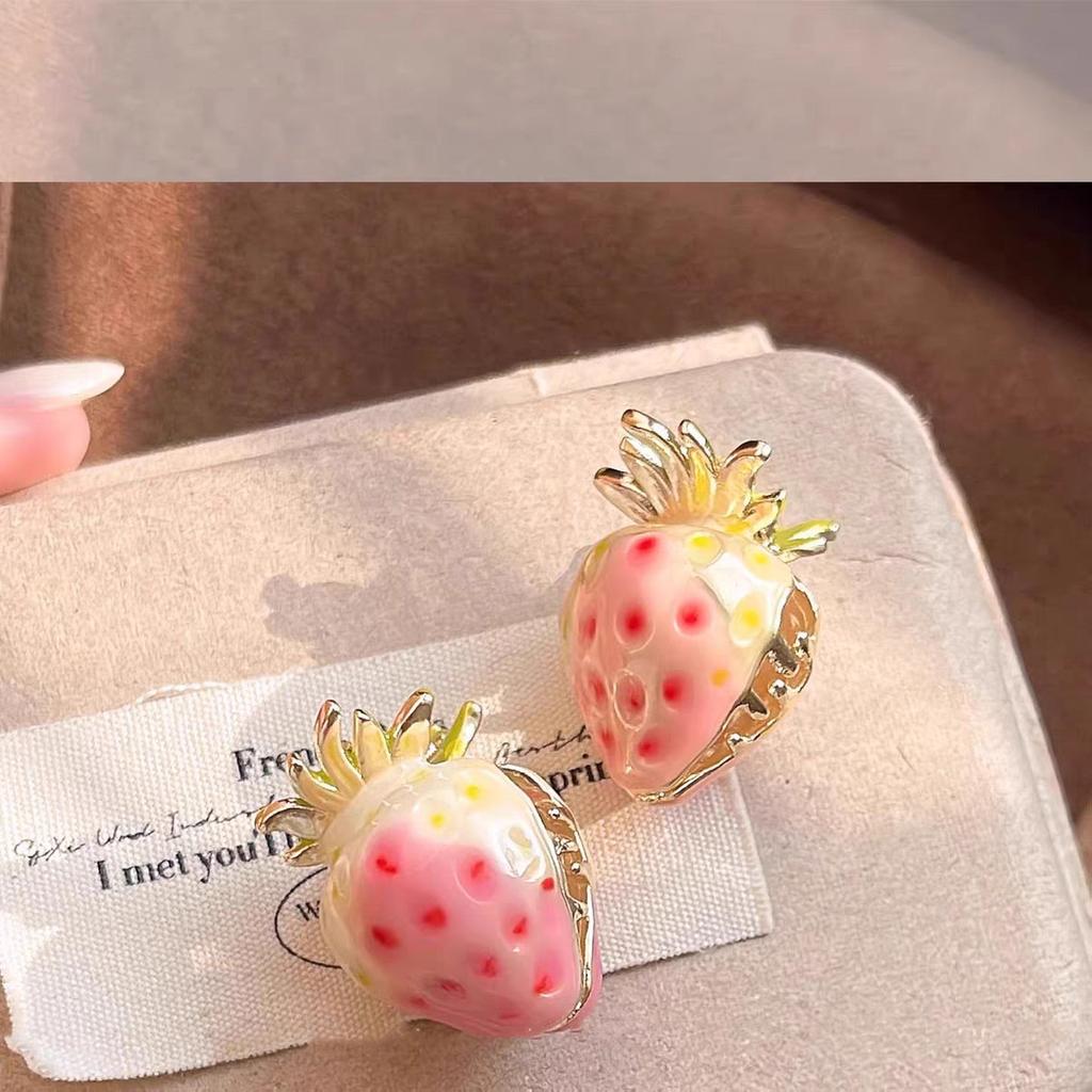 Cute Strawberry Hair Clips Korean Sweet Style Women Side Bangs Barrettes Daily Fashion Hair Accessories