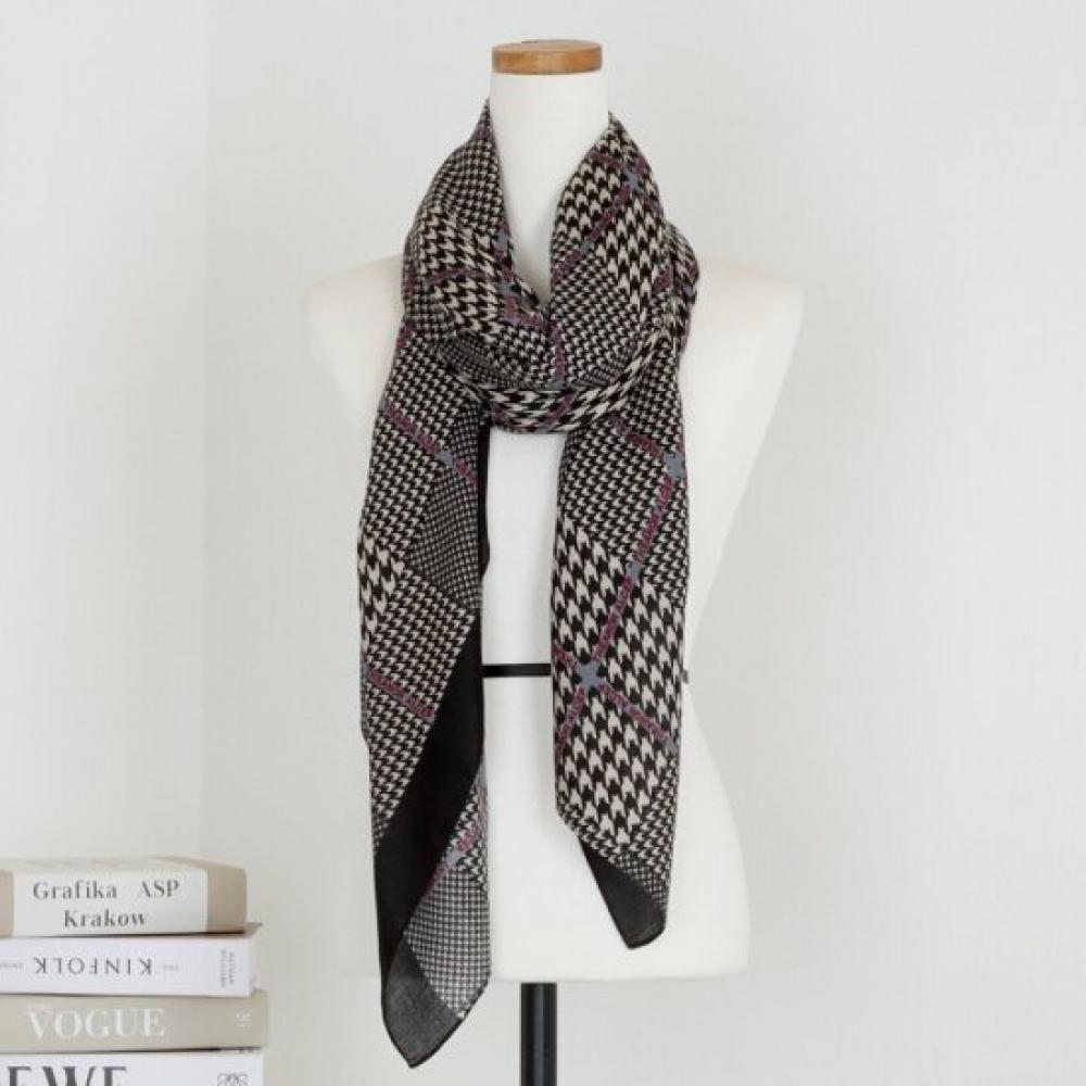 Shop Women Letters Fashion Scarf Black Drn Wsc 0482
