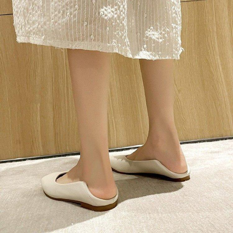 Flat-soled leather single shoes for women 2025 new autumn soft-soled versatile work shoes with skirts Gentle wind Doudou shoes for women