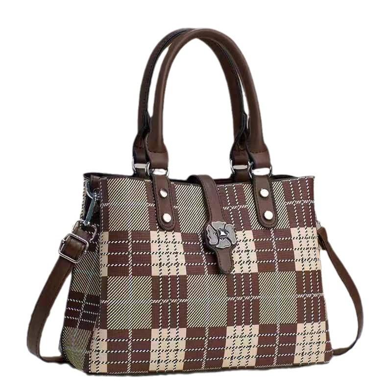 Chic Bucket Shape Pu Tote Bag For Women With Versatile Colors And Chain Elements