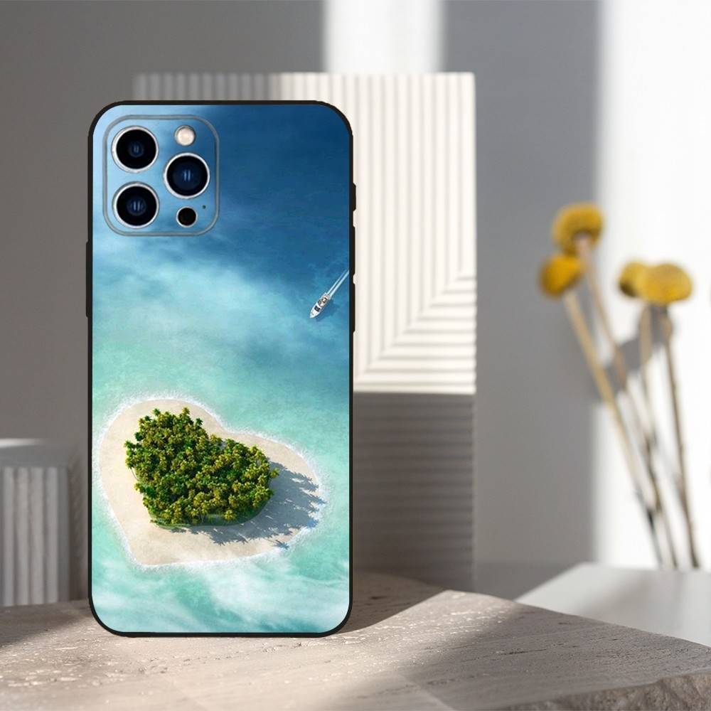 MALDIVES Travel Map Phone Case For iPhone 17,16,15,14,13,12,11,Plus,Pro Max,XS,X,XR,SE,Mini,8,7,Soft Silicone Black