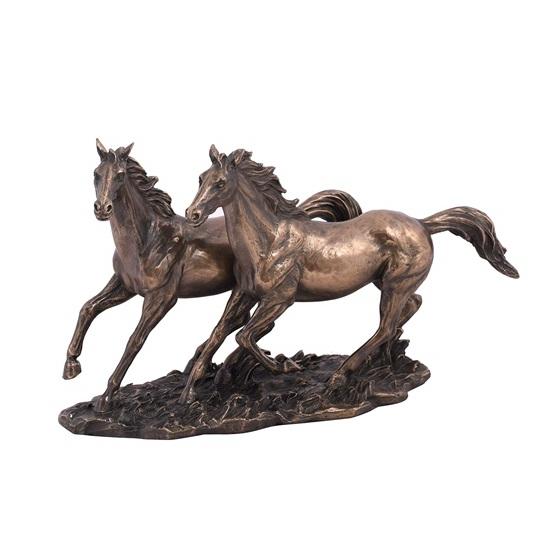 21,59 cm Statuie Cal din Rășină