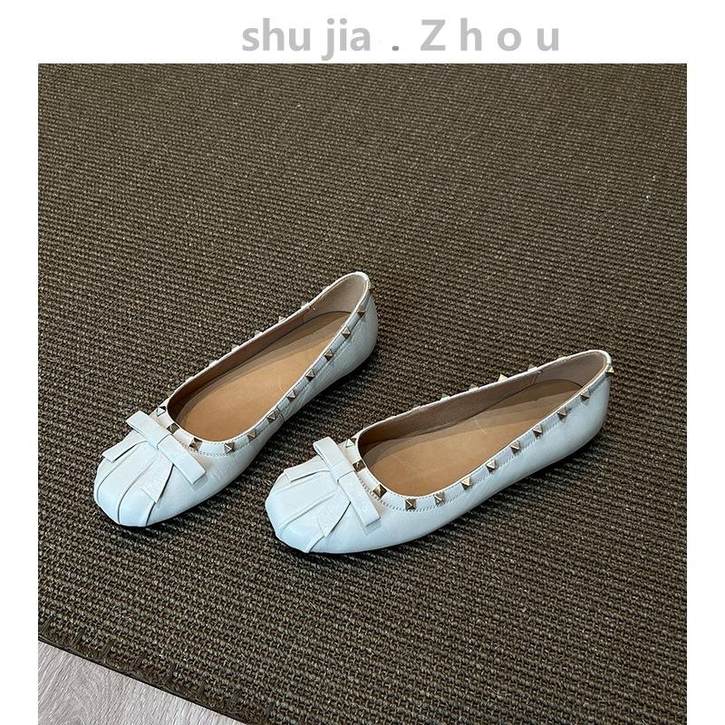 Sheepskin~ French niche bow sweet rivet versatile light luxury spring and autumn new fashion single shoes women's flat bottom