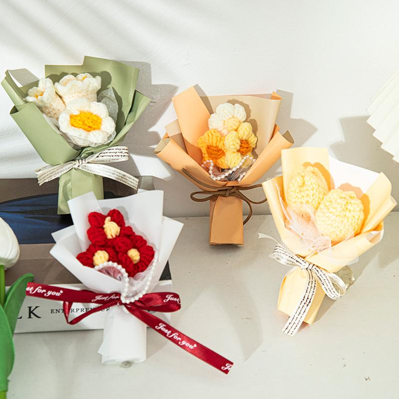 Kitting Flower Bouquet Crochet Flower Artificial Woven Flower Wedding Guests Gifts Teacher's Day Christmas Gifts