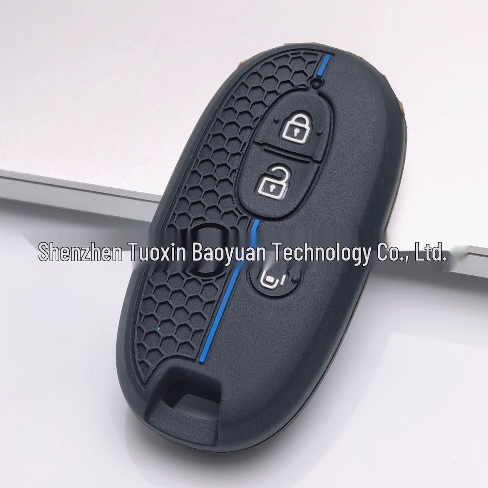Four-Button Silicone Car Key Cover for Suzuki Celerio, Jimny, Swift, Vitara - Full Coverage, Anti-Drop.
