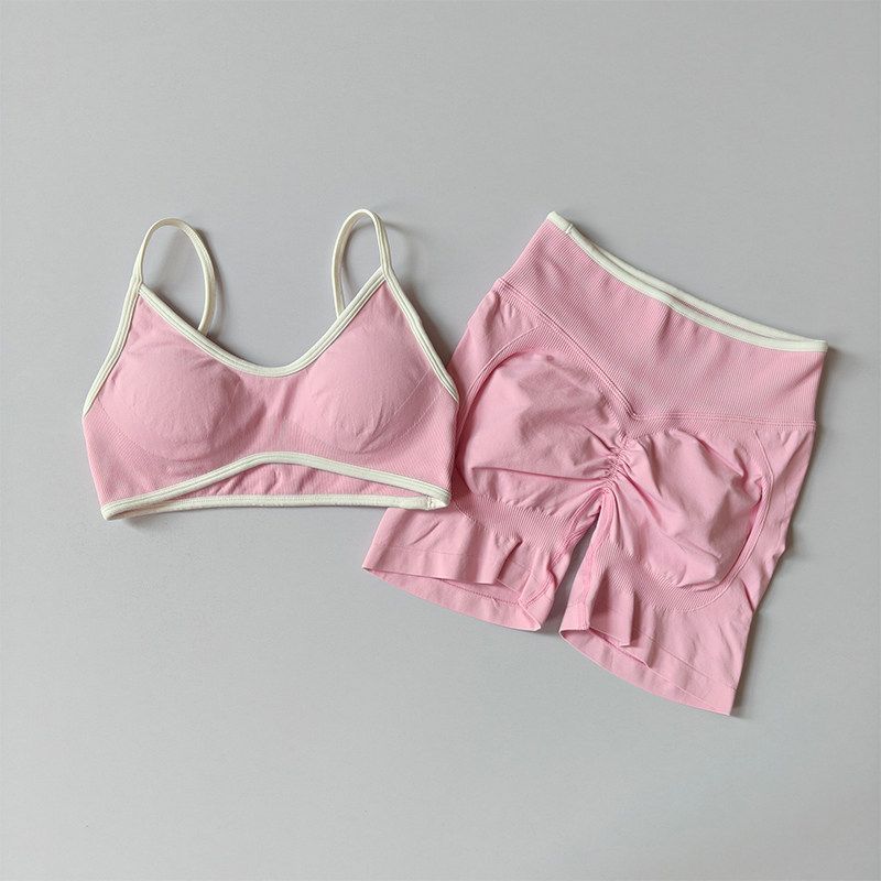 Yoga Set for Women with Chest Pads, Tight-Fitting, Quick-Drying, Suitable for Outdoor Running, Sports, Fitness, and Yoga, High-Waisted Shorts