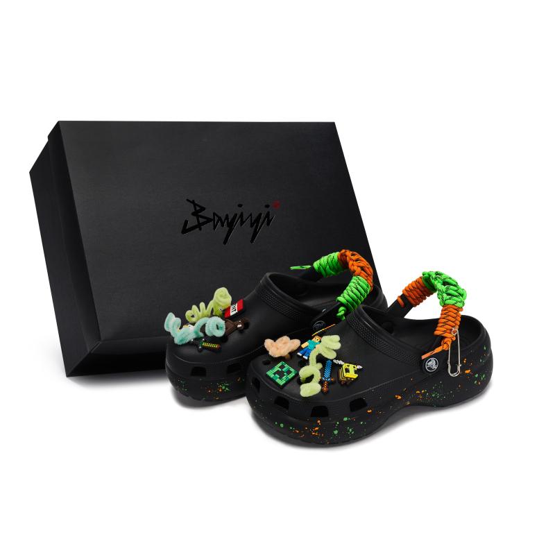 Crocs Classic Platform Clog 811 Made Pixel Land Ink Splash Detachable Accessories Hole Shoes Women's Black