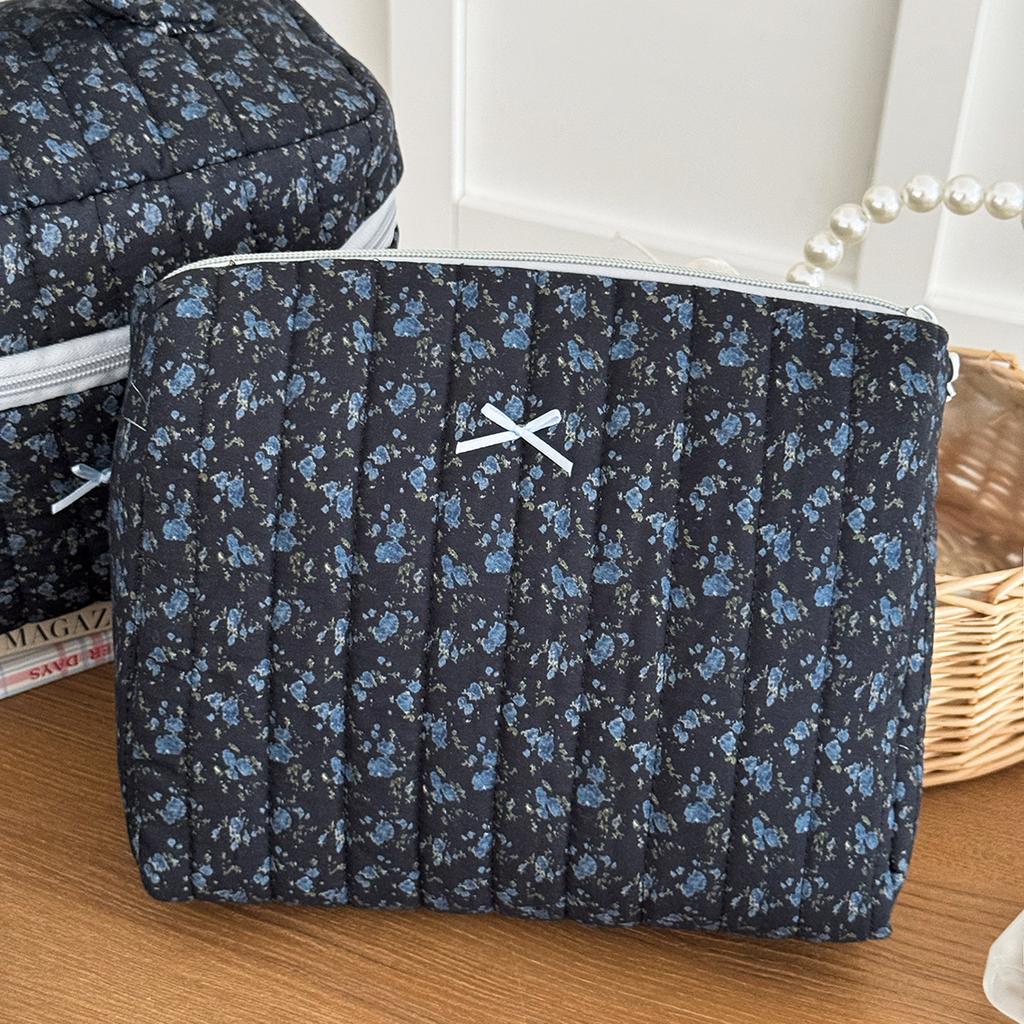 Modische Damen Cartoon Schleife Erdbeerprint Clutch Tasche Tragbar Stepp Handtasche Große Kapazität Party Reißverschluss Damen Taschen Beutel