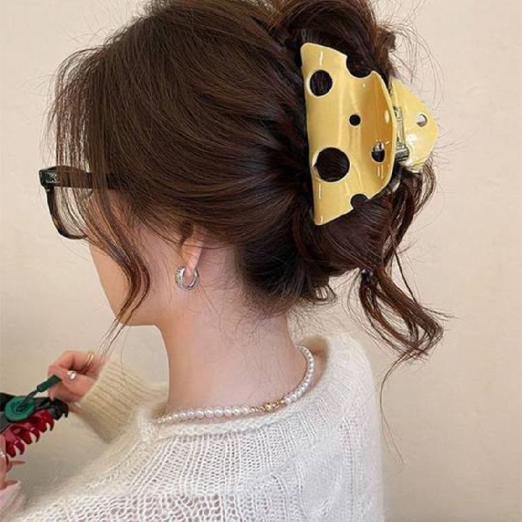 Trendy Hair Clip for Women Stylish Barrettes Gentle on Fine Hair Suitable for Professional Occasion and Night Event