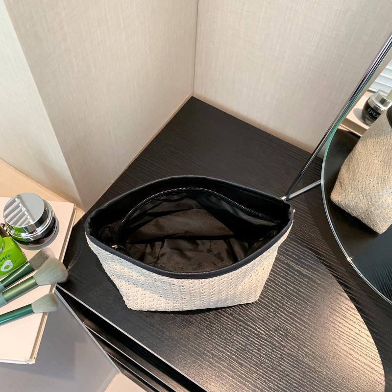 Cosmetics Storage Bag Fashion Clutch Bag Large Capacity Bucket Bag Ethnic Style Simple Cosmetic Bag