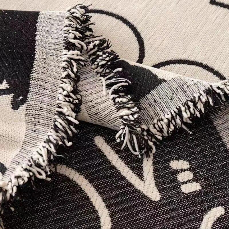 Knitted Blanket Picnic Mat Blankets Tapestry Sofa Cushion Travel Cloak Bedroom Decorative Outdoor Carpet High-quality