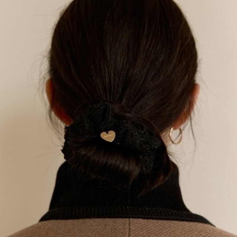 DEPOUND Heart Charm Scrunchie - Black Tweed