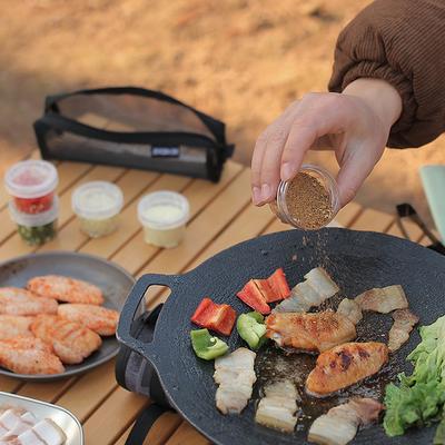 Camping Spice Kit with 5 Seasoning Bottles Portable Travel Spice Container Bag Seasoning Storage Bag for Picnic Cooking Barbecue