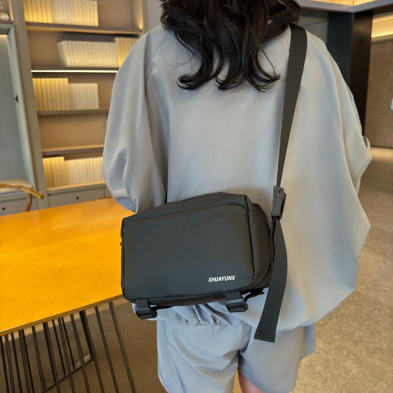 Fitness Bag Women's Multifunctional Yoga Bag Small Shoulder Crossbody Bag