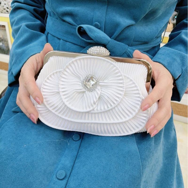 New Fairy Dinner Bag New Chinese Three-dimensional Pleated Clutch Bag Crossbody Bag Chain Bag with Dress Evening Bag