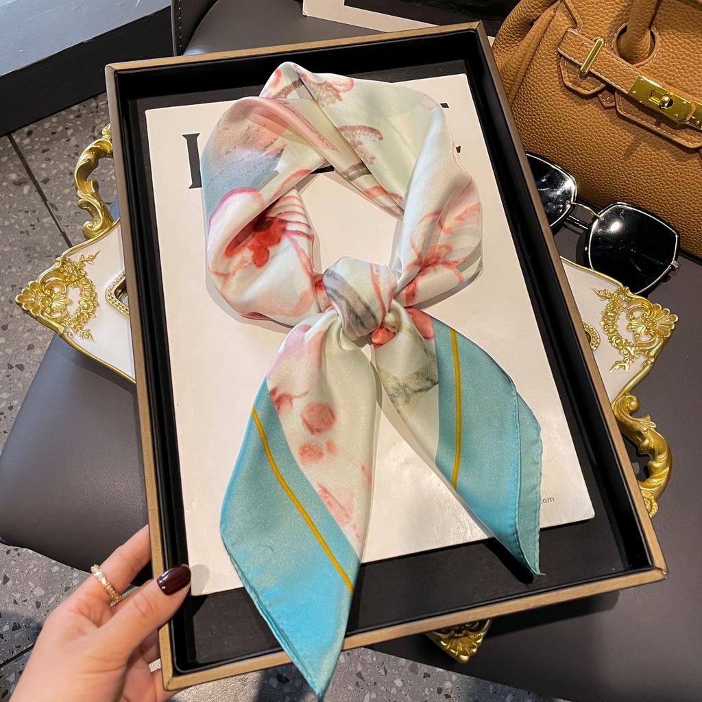 Small Silk Scarf Women'S Versatile High-End Decorative Square Scarf Professional Small Scarf Simulation Silk Korean Version Streamer Bag