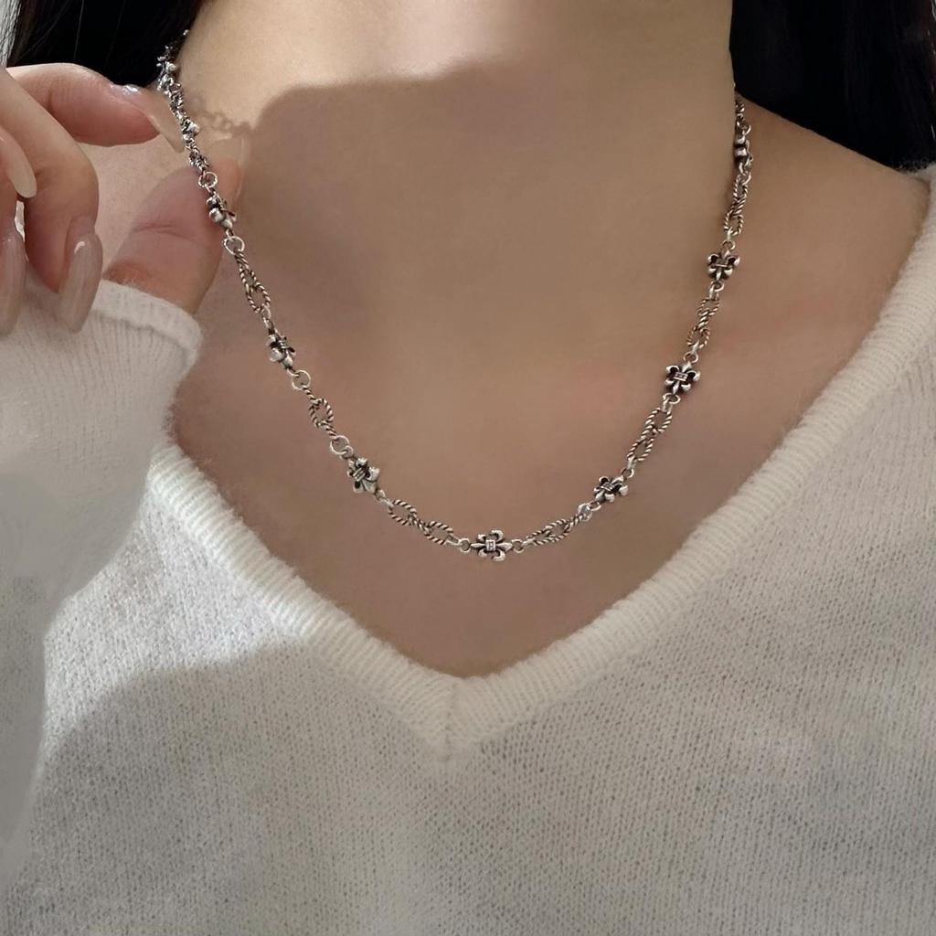 S925 Sterling Silver Anchor & Iris Flower Retro Necklace - Korean Style Versatile Luxury Clavicle Chain.
