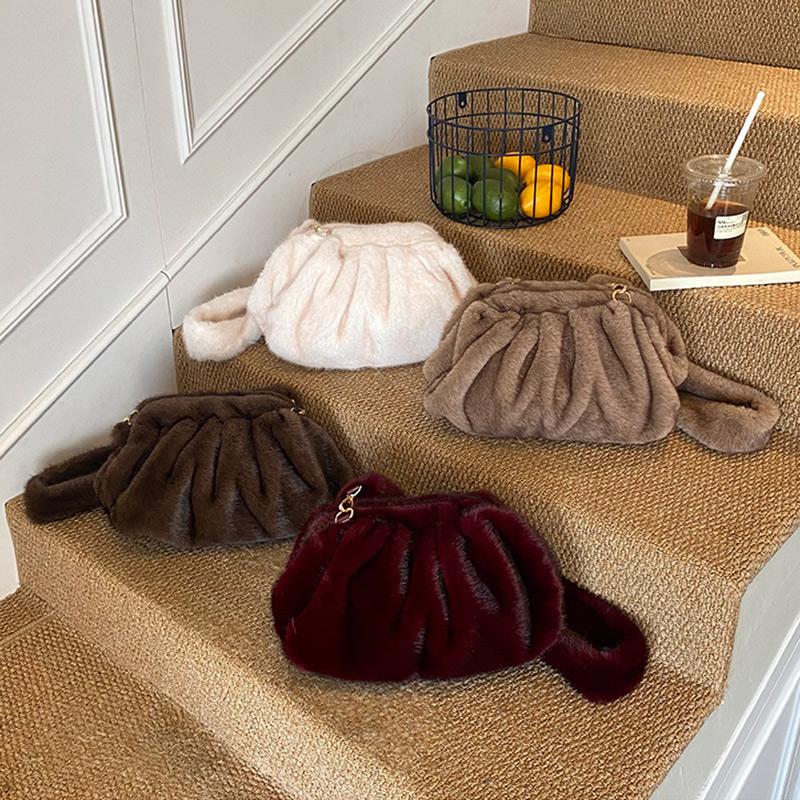 Fashion Pleated Cloud Bag Soft Faux Fur Handbag Popular Korean-style Underarm Crossbody Bag Comfortable Women's Shoulder Bags