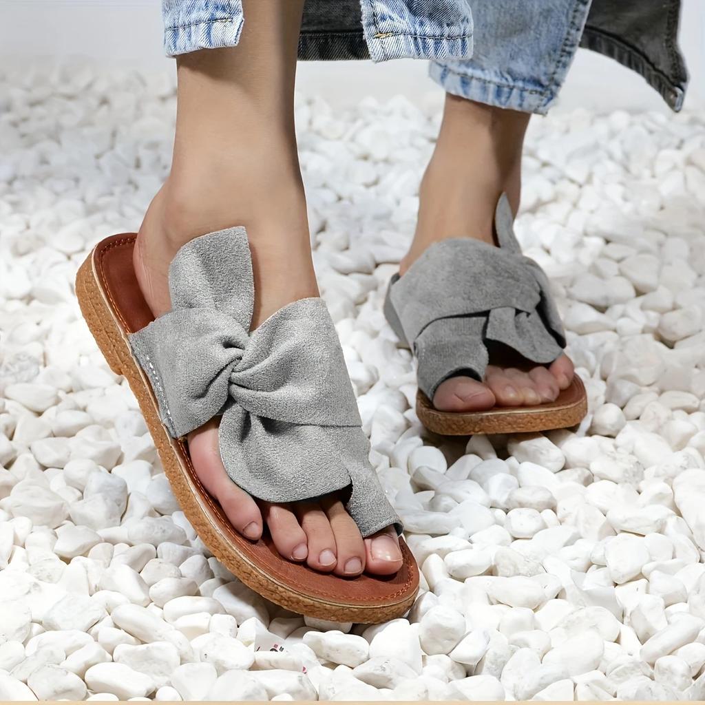 Fashion Wear-resistant Shoes Women Sandals 2025 New Fashion Trend Anti Slip Slippers Soft Sole Flat Heel Slippers Home Slides Women