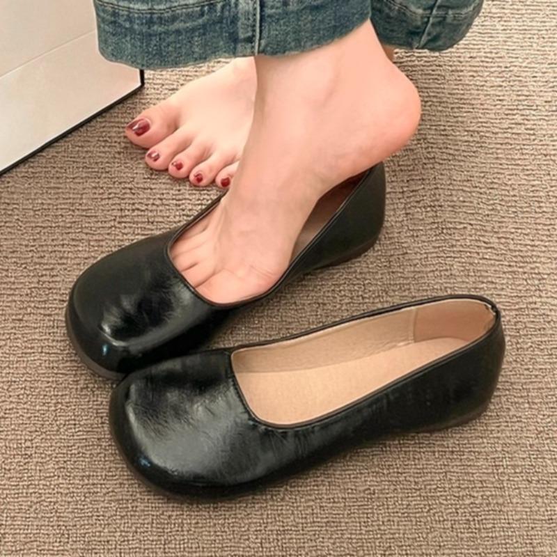 Fashion Flats Women Loafers Shoes Designer Fashion Leather Shoes 2025 Summer New Sandals Brand Cozy Sneakers Walking Zapatillas Mujer