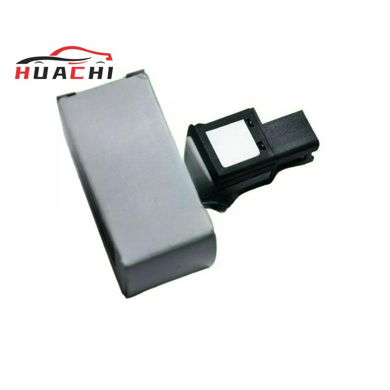 

FQY500011 Rear Baffle Release Lock Switch For Land Rover Discovery 4 3 Land Rover LR3 LR4 V8 Sport Utility 3.0L 5.0L 2010-2016