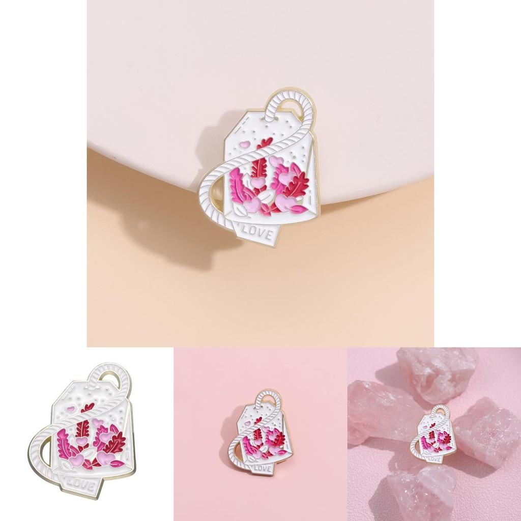 Creative New Pink Heart Shaped Brooch Colorful Cherry Blossom Metal Badge For Fashionable Accessories