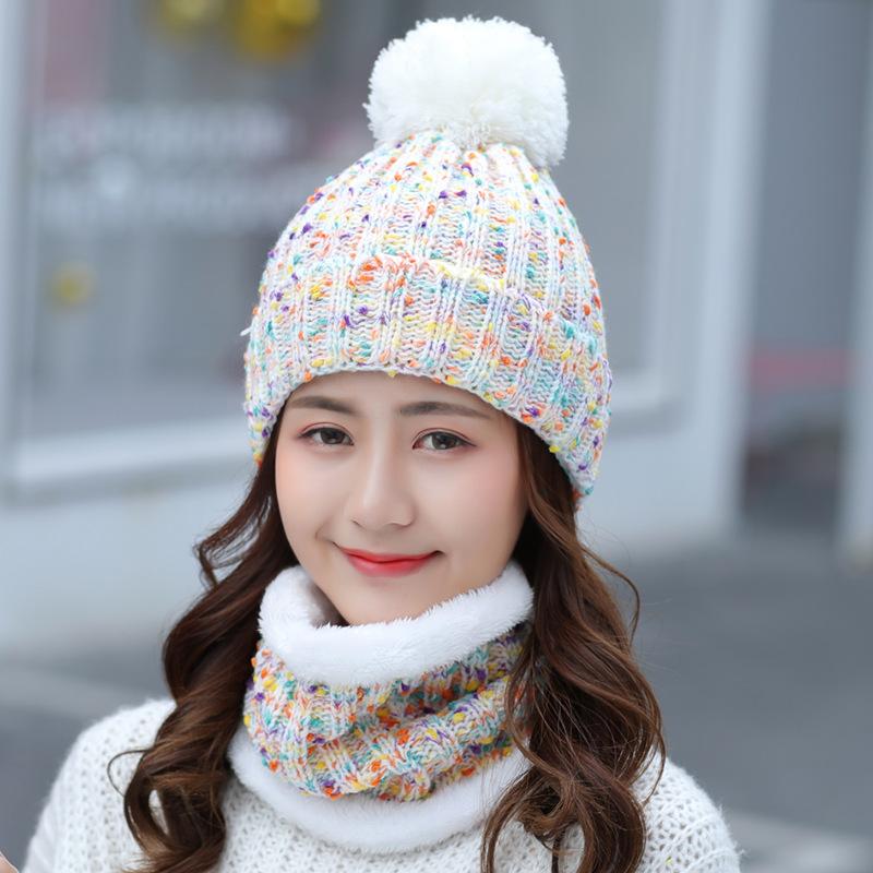 Cappello autunnale e invernale da donna in pile ispessito caldo cappello di lana sciarpa set da due pezzi versatile dolce antivento per il ciclismo