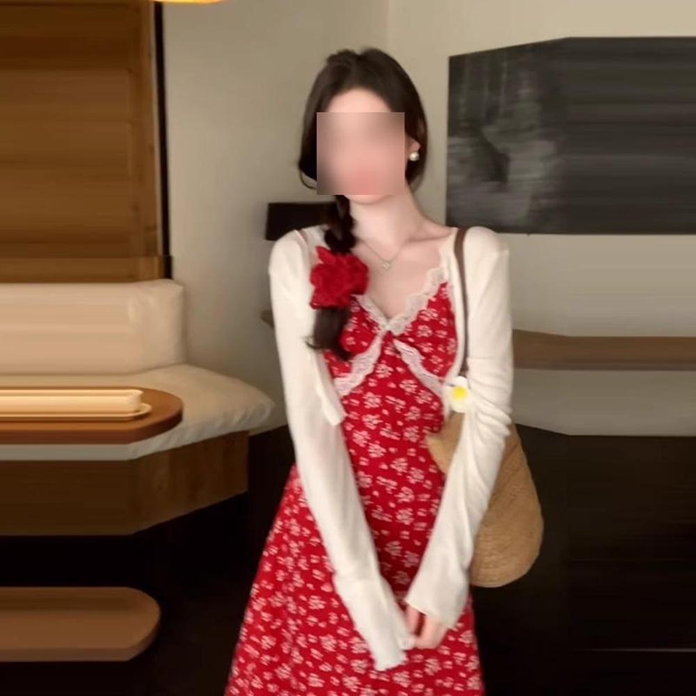 Retro květinové šaty temperamentní červené šaty dámské léto spice girl pas dovolená vítr pobřeží moře áčkový šaty na ramínka