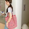 Gestreifte Canvas-Tasche Tasche 2025 neuer koreanischer Stil ins Tragetasche Freizeittasche einzelne Schulter große Kapazität Tragetasche Einkaufstasche