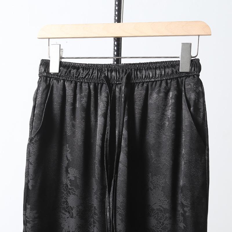 Dámské kalhoty s vysokým pasem, žakárové, s rovnými nohavicemi - Volné, zeštíhlující, ležérní jarní/letní oblečení pro ženy středního věku.