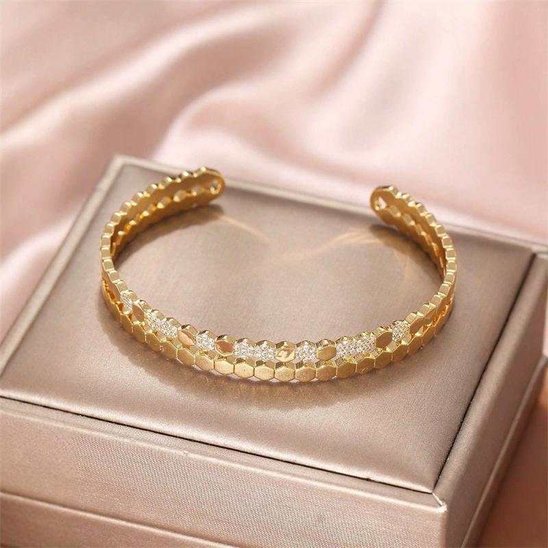 New Geometry Copper Zirconia Bracelet for Women Golden Open Chunky Cuff Bangle Bracelet Femme Vintage Wedding Jewelry GiftS