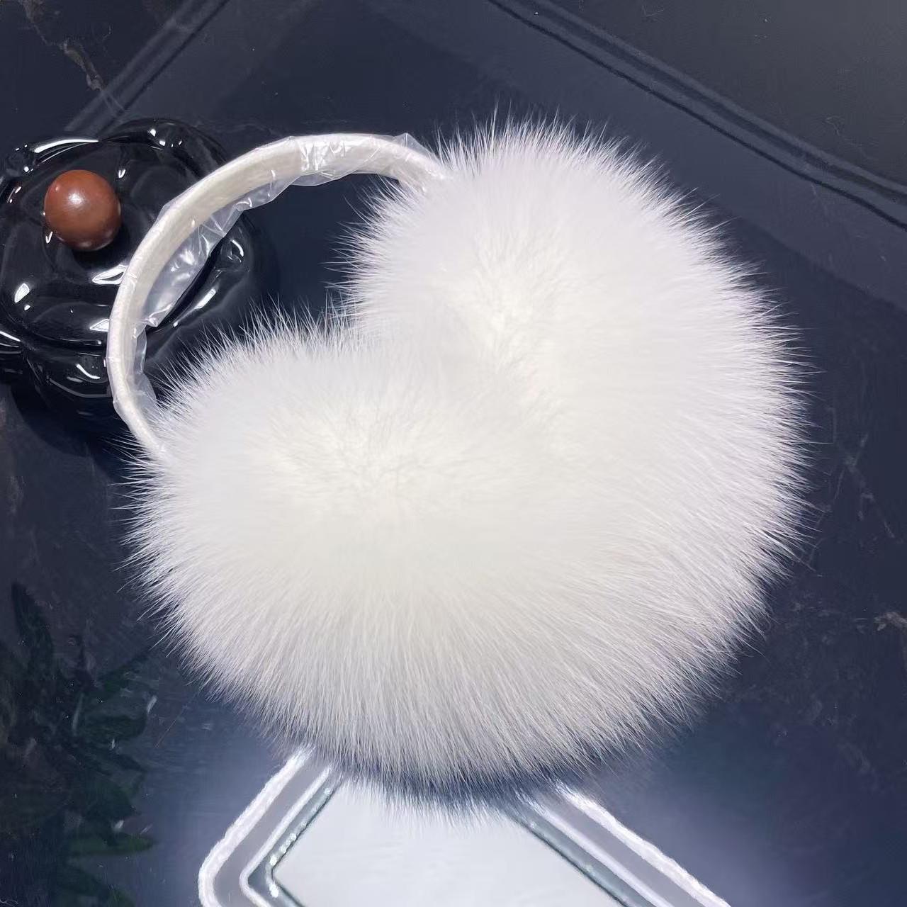 

Korean Style Cute Real Fox Fur Earmuffs, Warm Frostproof Winter Ear Protection for Women