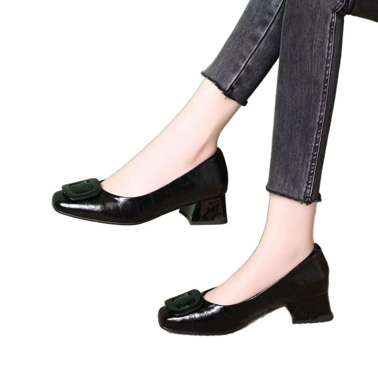 Retro French medium heel small leather shoes new autumn soft leather shallow mouth single shoes square head shoes